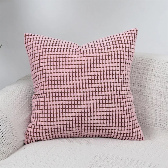Textured Corduroy-Inspired Throw Pillow Cover – 18" x 18", Soft Waffle Weave - Picture 4 of 7